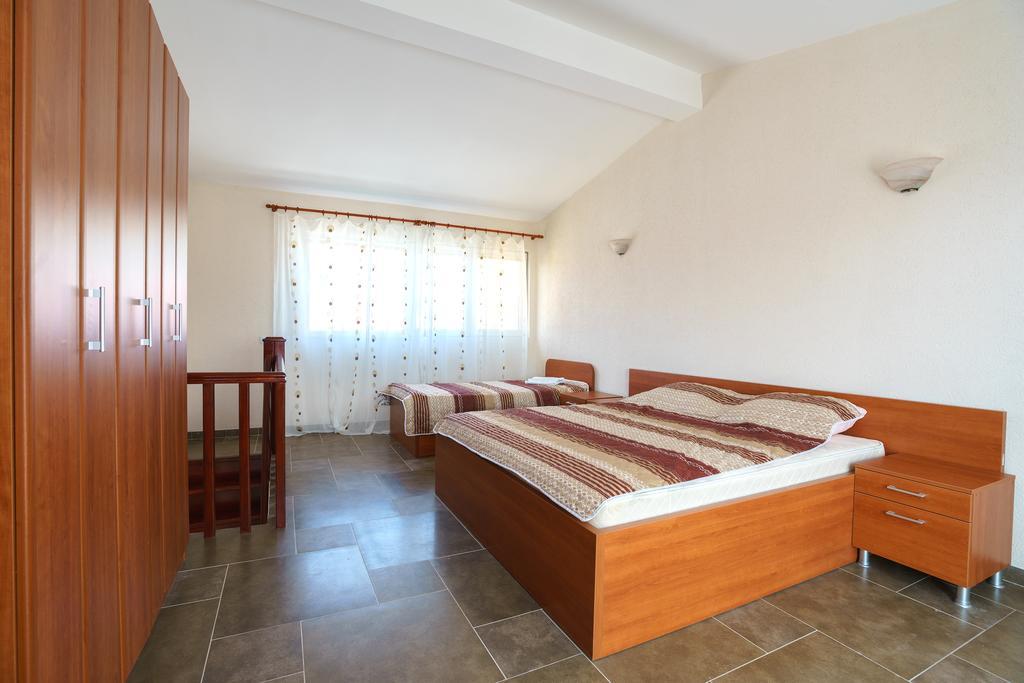 Apartments Lora Bar Luaran gambar