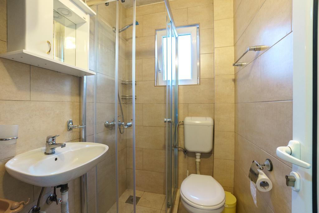Apartments Lora Bar Luaran gambar